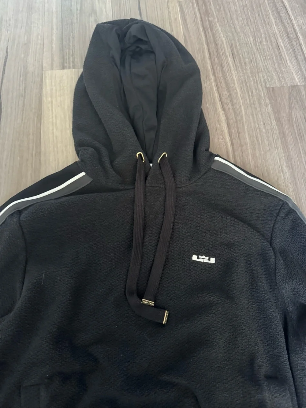 Nike Men's LeBron Standard Issue Therma-FIT Pullover Basketball Hoodie